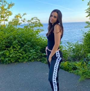 Meet your Posher, Michelle